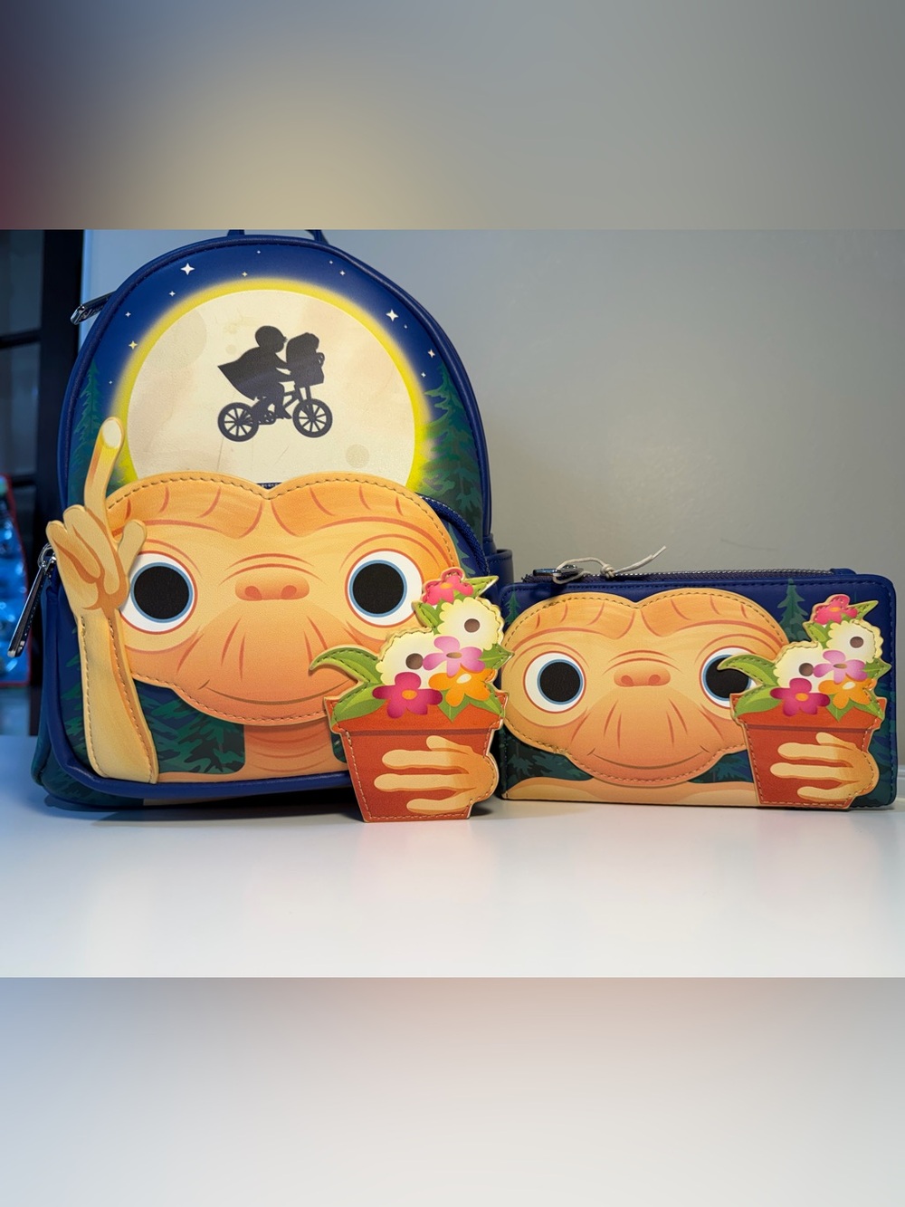 Loungefly E.T. The Extra-Terrestrial backpack and wallet set